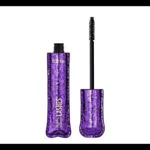 NIB Tarte Lights, Camera, Lashes Mascara in Black